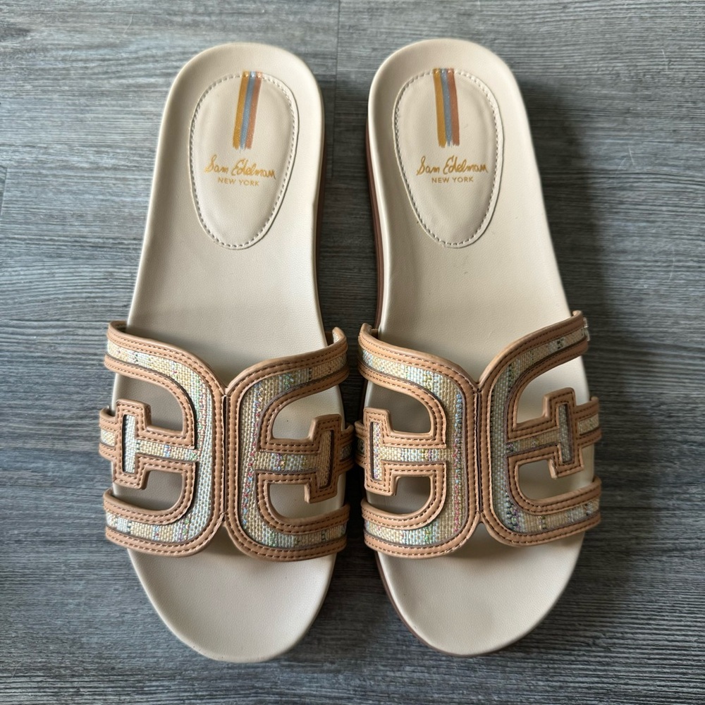 Sam Edelman Tan and Gold Sandals - Picture 2 of 6